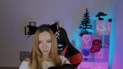 Snapshot of kim_boyd chatting on December 9, 2024, 11:24 pm kim_boyd online show from December 9, 2024, 11:24 pm