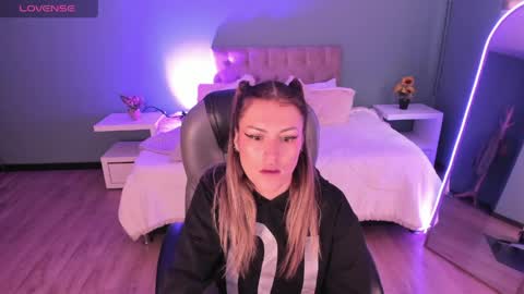 Kim Jeins666 online show from April 2, 2026, 12:36 pm