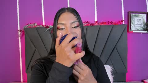 Snapshot of kim_johnsson chatting on January 6, 2025, 8:28 pm kim online show from January 6, 2025, 8:28 pm