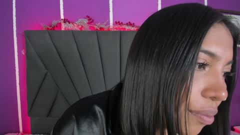 Snapshot of kim_johnsson chatting on January 11, 2025, 12:01 am kim online show from January 11, 2025, 12:01 am