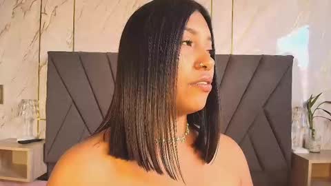 Snapshot of kim_johnsson chatting on September 24, 2025, 7:39 pm kim online show from September 24, 2025, 7:39 pm