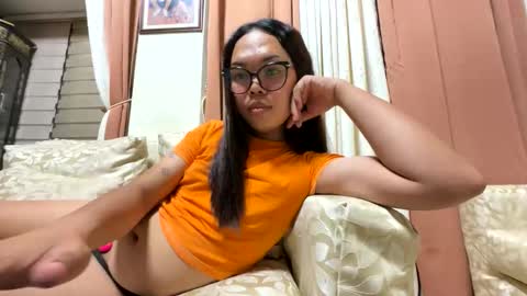 KYLIE online show from April 11, 2026, 7:18 pm