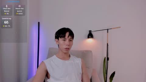 Kim Lian online show from February 15, 2026, 5:04 am