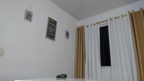 Snapshot of kim_lu29 chatting on October 28, 2025, 5:22 am kim online show from October 28, 2025, 5:22 am