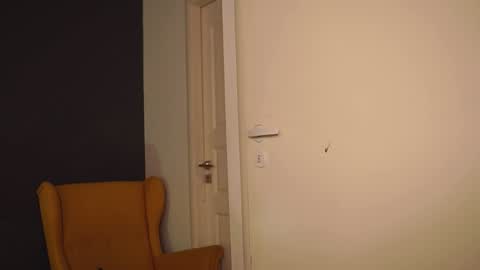 Snapshot of kim_oberlin chatting on December 22, 2024, 4:38 pm Kim Oberlin online show from December 22, 2024, 4:38 pm