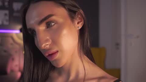 Snapshot of kim_oberlin chatting on December 29, 2024, 8:04 pm Kim Oberlin online show from December 29, 2024, 8:04 pm