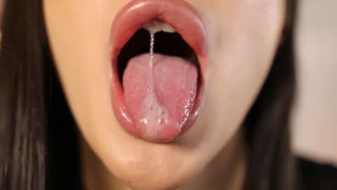 Snapshot of kim_oberlin chatting on February 6, 2025, 1:54 pm Kim Oberlin online show from February 6, 2025, 1:54 pm