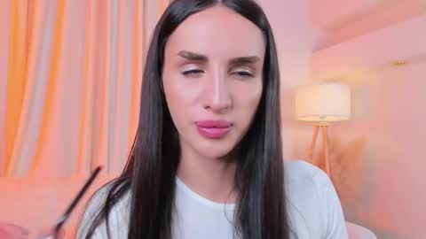 Snapshot of kim_oberlin chatting on October 9, 2025, 4:49 pm Kim Oberlin online show from October 9, 2025, 4:49 pm