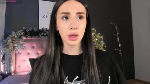 Kim Oberlin online show from December 21, 2025, 6:53 am