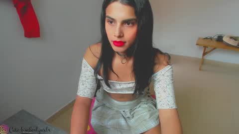 Snapshot of kim_wexler chatting on January 11, 2025, 4:36 pm OnlyFans kimberlywexlr online show from January 11, 2025, 4:36 pm