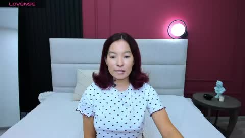 Ur sweet  Kim online show from April 12, 2026, 1:32 am