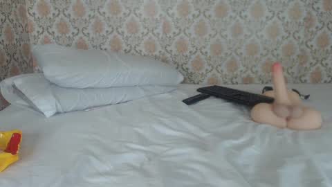 Snapshot of kimberly_perez__ chatting on February 24, 2025, 2:08 am Kimberly online show from February 24, 2025, 2:08 am