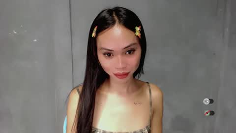 Snapshot of kimberly_tart chatting on March 12, 2025, 12:10 am Kimberly online show from March 12, 2025, 12:10 am