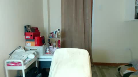 Snapshot of kimchie_21 chatting on February 26, 2026, 3:00 pm kimchie_21 online show from February 26, 2026, 3:00 pm