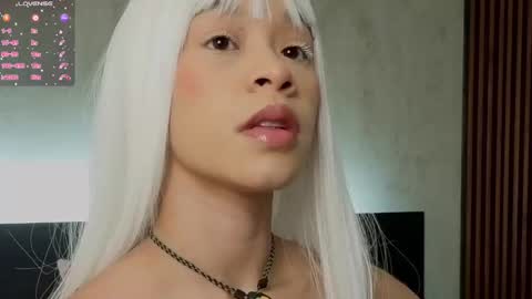 Snapshot of kimhilton_ chatting on February 25, 2026, 4:11 am kimhilton online show from February 25, 2026, 4:11 am