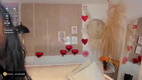 Kim  online show from February 21, 2025, 8:49 pm