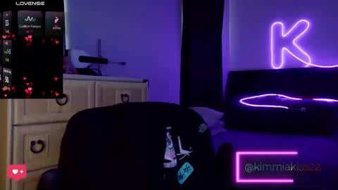 Kimmi online show from February 15, 2026, 9:00 pm