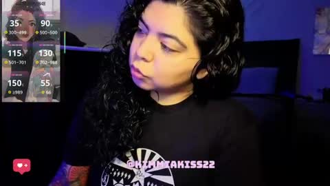 Snapshot of kimmiakiss22 chatting on July 11, 2026, 8:00 pm Kimmi online show from July 11, 2026, 8:00 pm