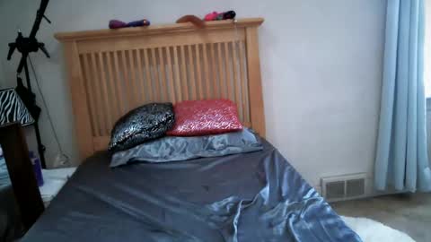 Kimmi Taylor online show from February 17, 2025, 7:31 pm