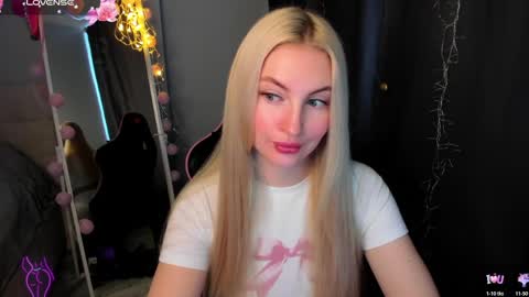 kimmy1_powell online show from April 2, 2026, 2:31 am