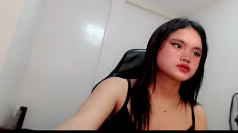 kim ejara online show from February 27, 2025, 6:50 am