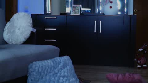 KimSkye online show from December 29, 2024, 12:52 am