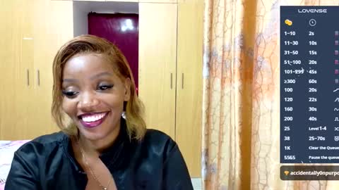 Snapshot of kimsmile_001 chatting on September 14, 2025, 8:52 pm Kim online show from September 14, 2025, 8:52 pm