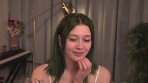 Snapshot of kina_ka chatting on December 29, 2024, 8:33 am kina_ka online show from December 29, 2024, 8:33 am