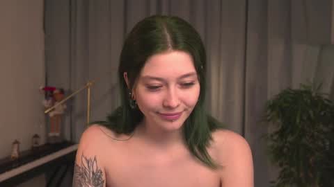 Snapshot of kina_ka chatting on December 30, 2024, 3:02 pm kina_ka online show from December 30, 2024, 3:02 pm