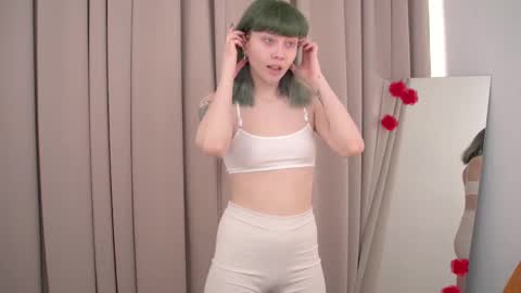 Snapshot of kina_ka chatting on March 11, 2025, 8:41 am kina_ka online show from March 11, 2025, 8:41 am