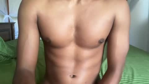 Snapshot of kinda_horny_right_now chatting on June 30, 2026, 4:13 am Isaac online show from June 30, 2026, 4:13 am