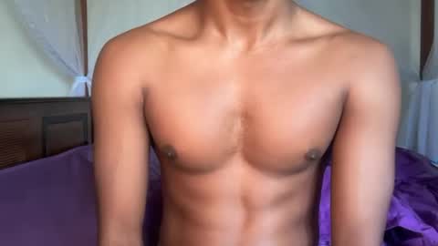 Snapshot of kinda_horny_right_now chatting on July 8, 2026, 4:17 am Isaac online show from July 8, 2026, 4:17 am