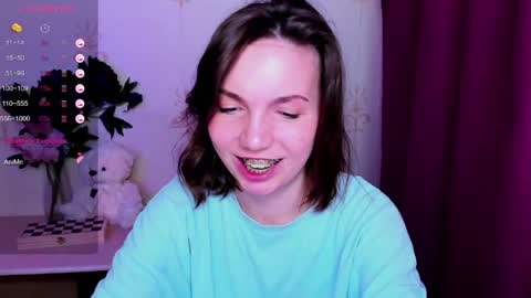 Hazel online show from April 4, 2026, 7:39 am