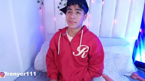 Snapshot of king_azahell chatting on January 10, 2025, 3:07 am king help me reach 100 likes online show from January 10, 2025, 3:07 am