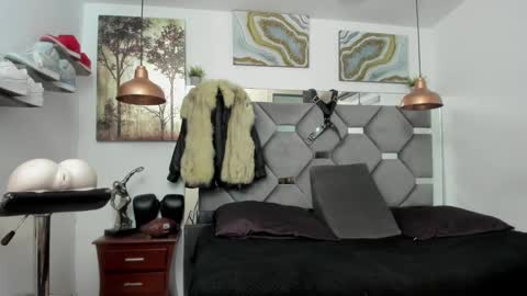 HOT MEN BLACK online show from January 23, 2025, 6:56 pm