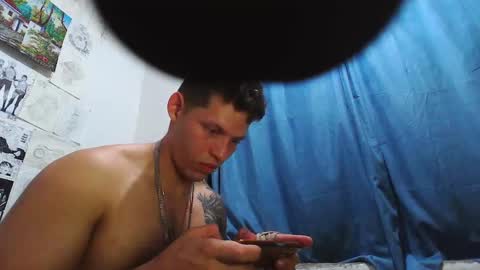 Snapshot of king_russo chatting on March 12, 2025, 2:52 am king_russo online show from March 12, 2025, 2:52 am