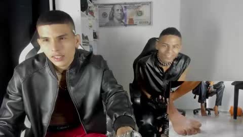 Snapshot of king_warlord chatting on November 29, 2025, 7:22 am king_warlord online show from November 29, 2025, 7:22 am