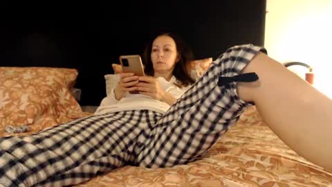 sexysexyhotwetpinkredpussy online show from July 10, 2026, 9:39 pm