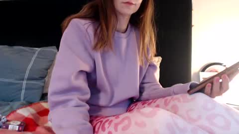 sexysexyhotwetpinkredpussy online show from July 28, 2026, 7:39 pm