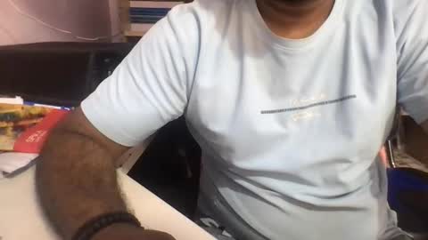 kingcobra_08 online show from March 13, 2026, 3:24 am