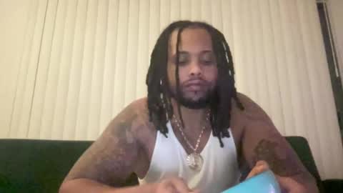 Snapshot of kingdabiggest chatting on November 8, 2025, 5:40 am KingDaBiggest online show from November 8, 2025, 5:40 am