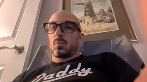 kingdaddysayless online show from August 4, 2026, 6:10 pm