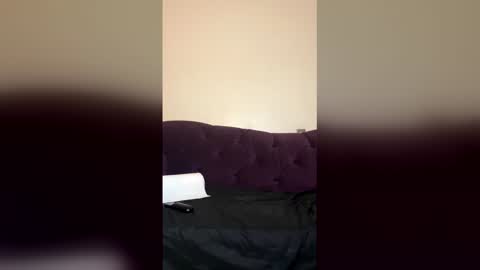 kingecstasyxxxddd online show from April 4, 2026, 12:31 am