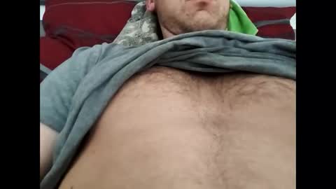 kingggamg99 online show from October 17, 2025, 2:52 pm