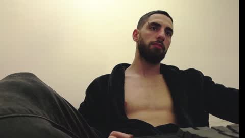 Snapshot of kingkarlos_ chatting on December 20, 2024, 6:35 pm KingKarlos online show from December 20, 2024, 6:35 pm