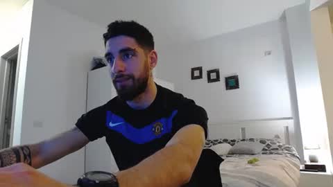 Snapshot of kingkarlos_ chatting on March 4, 2025, 6:50 pm KingKarlos online show from March 4, 2025, 6:50 pm