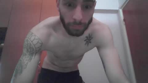 Snapshot of kingkarlos_ chatting on February 21, 2026, 4:30 pm KingKarlos online show from February 21, 2026, 4:30 pm