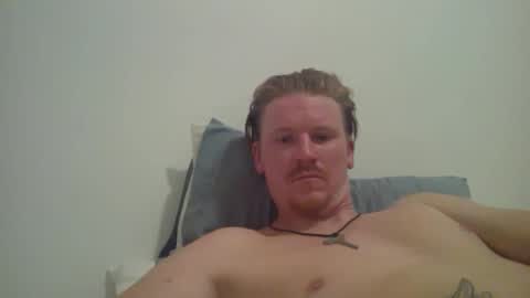 Snapshot of kinglegg chatting on December 31, 2024, 11:06 pm Kinglegg online show from December 31, 2024, 11:06 pm