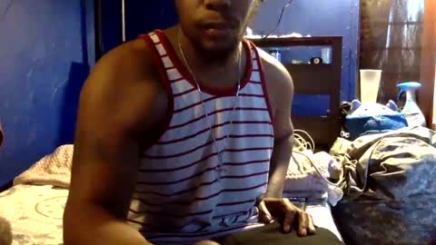 Snapshot of kinglibra420 chatting on January 10, 2025, 7:00 pm loyal fuck online show from January 10, 2025, 7:00 pm