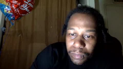 Snapshot of kinglibra420 chatting on November 3, 2025, 9:27 pm loyal fuck online show from November 3, 2025, 9:27 pm